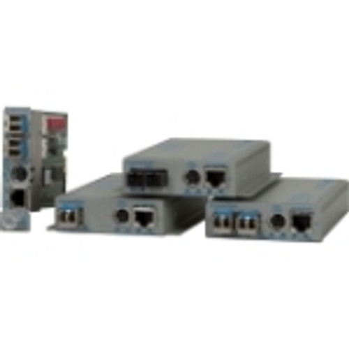 8975R-0 Omnitron Systems iConverter GM4 Network Interface Devices 1 x Network (RJ-45) Management Port 10/100/1000Base-T, 1000Base-X 2 x Expansion Slots SFP