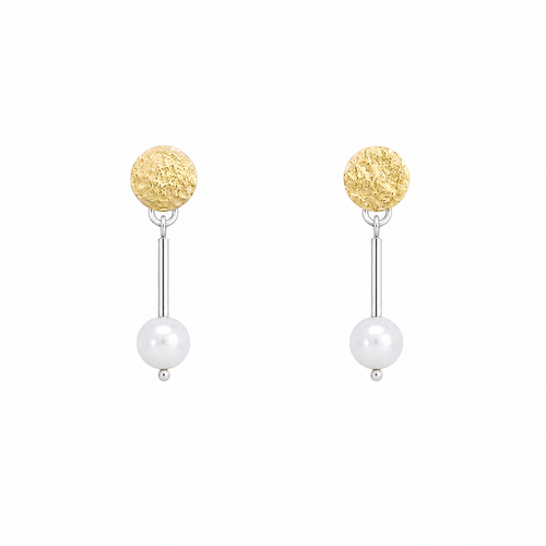 Minimalist Pearl Earrings