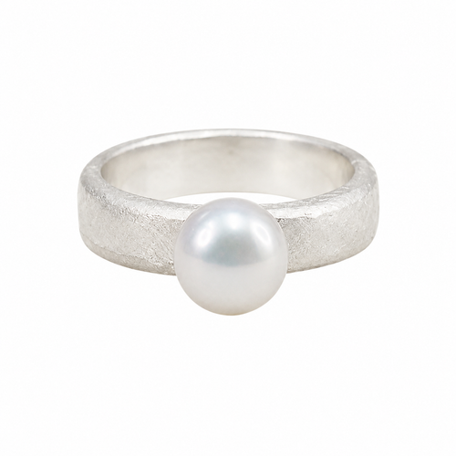 Minimalist White Pearl Ring