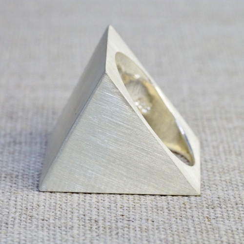 Bauhaus Ring