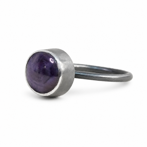 Silky Ruby Podium Ring