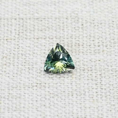 Australian Trilliant Parti Sapphire