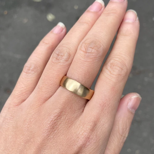 Wide Soft Flow Ring