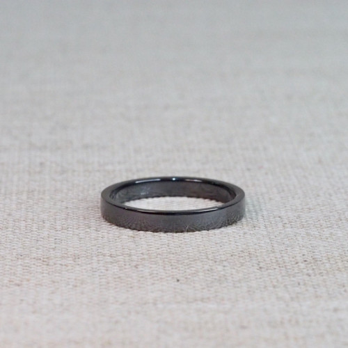 Metallo Narrow Zirconium Ring