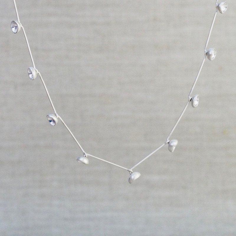 Silver Daisy Necklace