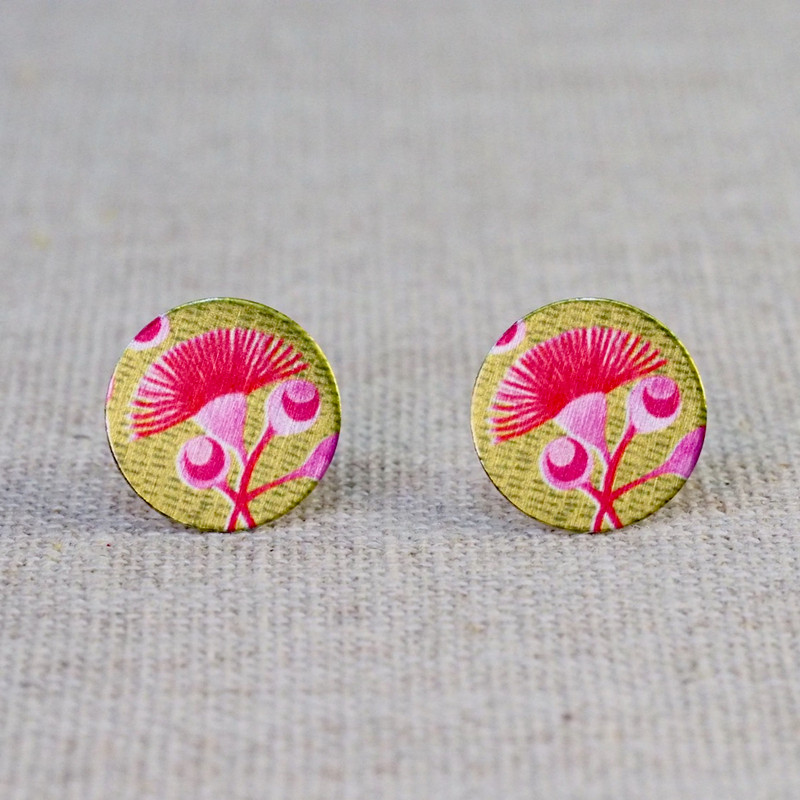 Gum Blossom Stud Earrings