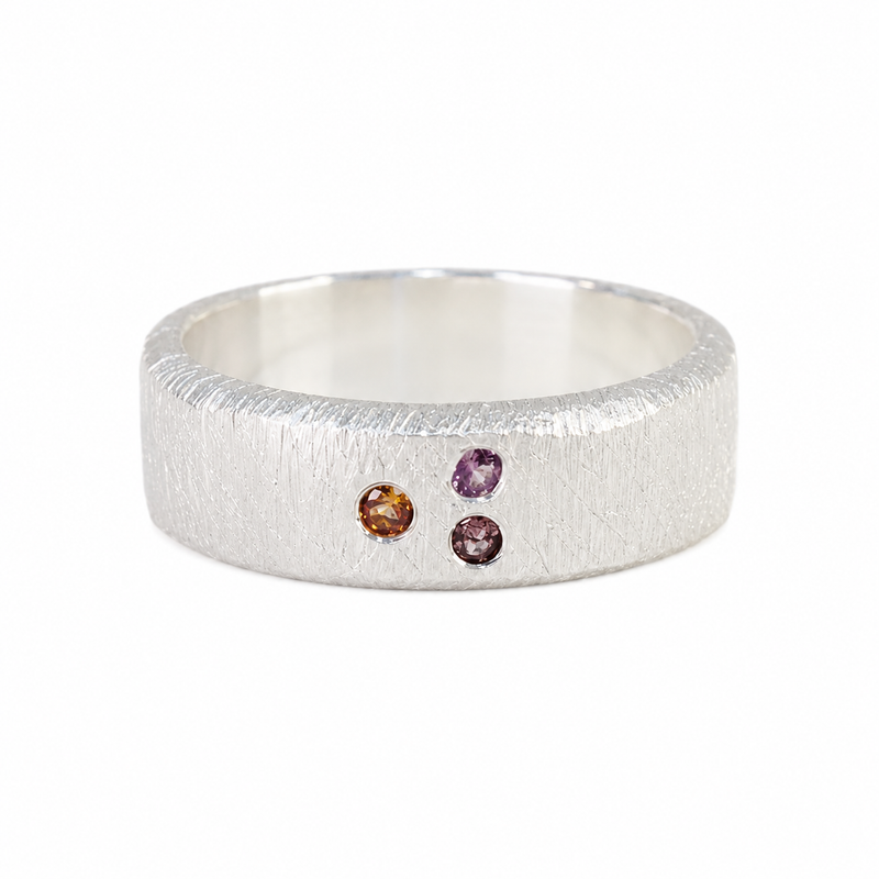 Sunseeker Sapphire Ring