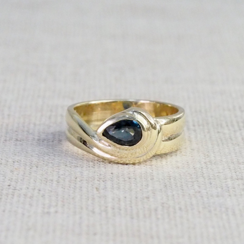 Blue Pear Sapphire Twist Ring