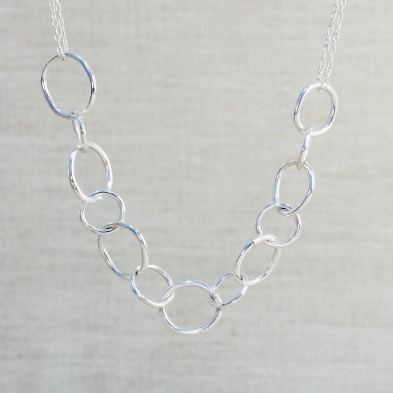 Silver Feature Link Necklace