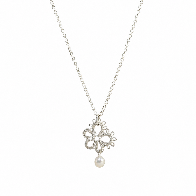 Large Derry Lace White Pearl Necklace
