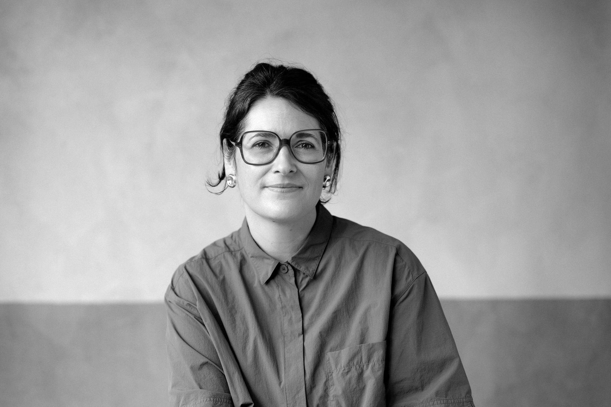 Portrait of jeweller Liz Ickiewicz
