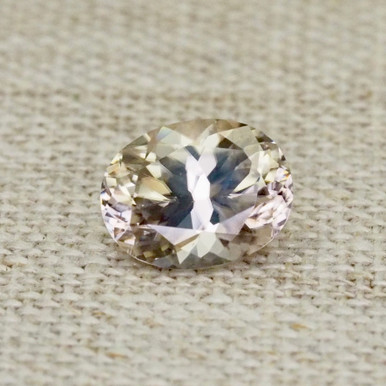 Harts Range Oval Zircon - Ellinor Mazza