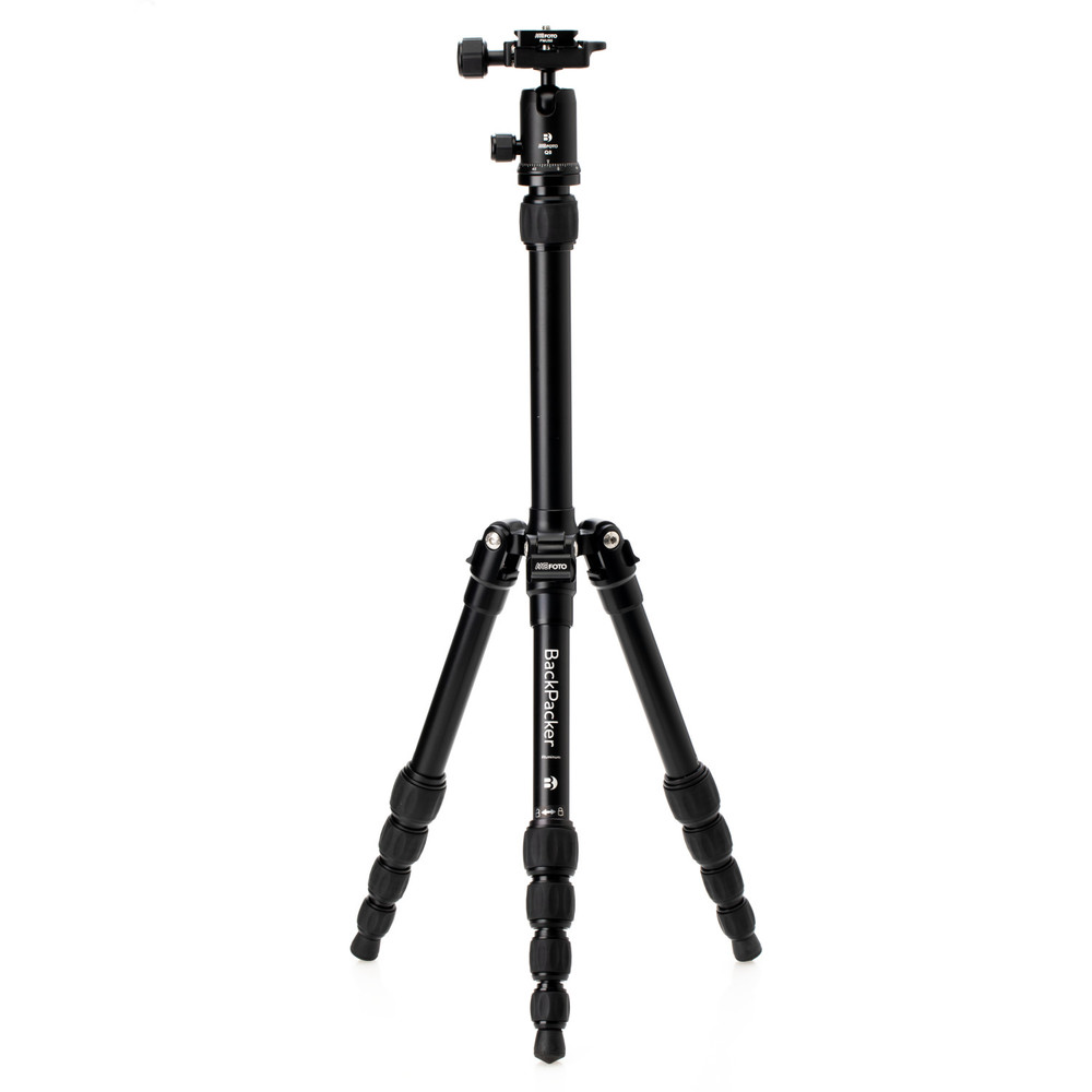 MeFOTO GlobeTrotter Aluminum Tripod Kit in Titanium | Benro