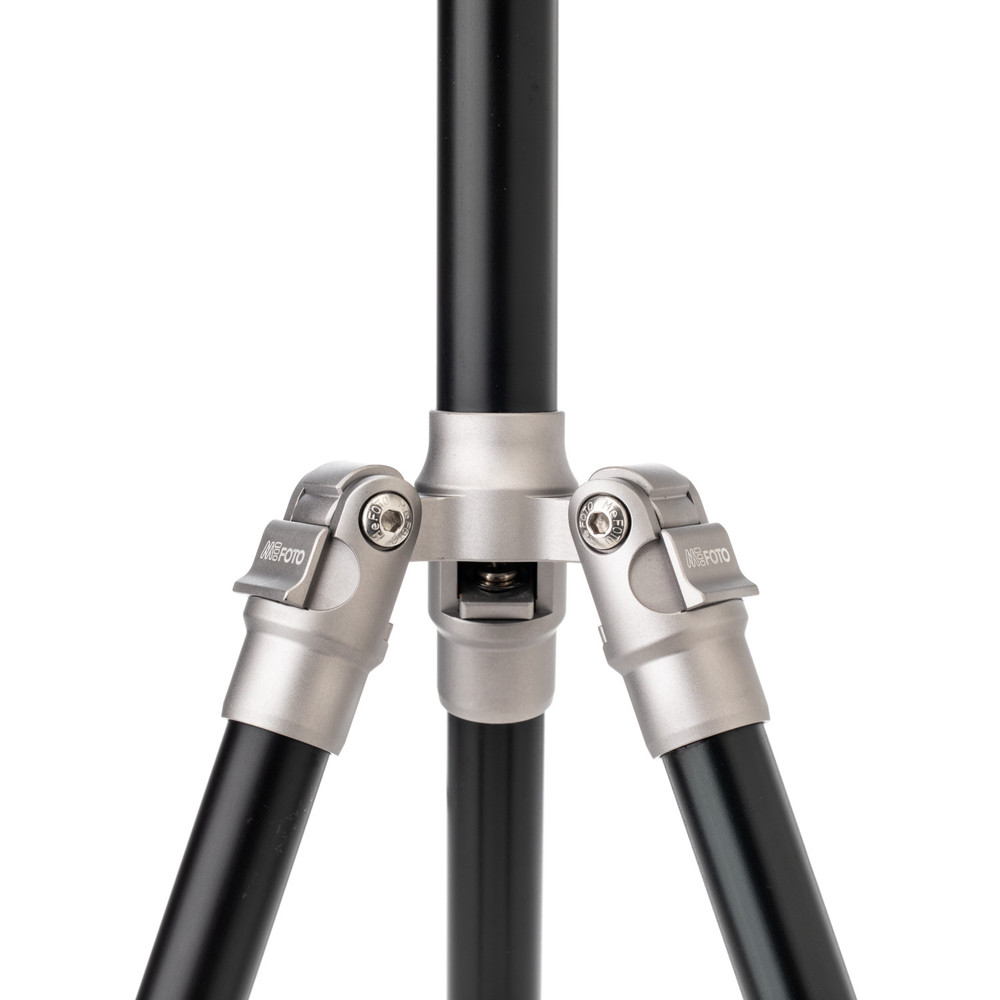 MeFOTO Backpacker Aluminum Tripod Kit in Titanium