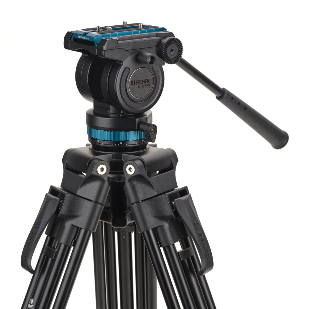 A572LLKH
Benro A572LL Lightning Lock Tripod AL 60mm Bowl with KH Head
