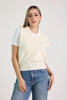 chaleco de punto js basics, chaleco tejido cuello v ivory, chaleco sin mangas tejido mujer, chaleco acanalado mujer marfil, sweater vest crema js basics, chaleco preppy tejido mujer, chaleco estilo old money marfil, ropa de punto js basics, chaleco casual tejido crema, chaleco cerrado cuello en v ivory, chaleco tejido de hilo dama, ropa tejida basica para mujer