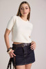 blusa de punto js basics, blusa manga corta punto ivory, sueter tejido fino manga corta mujer, blusa basica marfil js basics, top de tejido fino blanco marfil, blusa tejida manga corta mujer, sueter ligero manga corta ivory, ropa basica js basics mujer, blusa tejida cuello redondo dama, top tejido casual ivory, blusa tejido ligero color marfil, blusa basica manga corta de hilo mujer