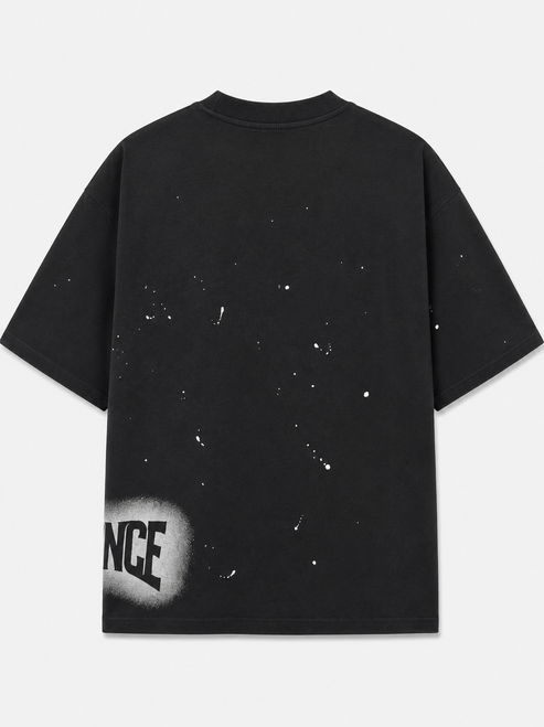 playera oversize negra, playera heavyweight 340g, playera negra con pedreria, playera premium streetwear, playera 100 algodon premium, playera negra de cristales, playera estilo grafiti, ropa urbana premium mexico, t-shirt oversize de lujo, playera de alta calidad 340g, playera letras goticas pedreria, streetwear con brillo, playera artesanal urbana, playera hombros caidos negra