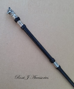 Plaited Leather Whip with Foxhead Topper & matching Ferrule Plaited Leather Whip with Foxhead Topper & matching Ferrule
