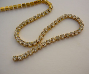 Sold in 10 cm increments Sold in 10 cm increments