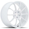 VOLK  ZE40 WHITE  18X10.5 +24MM / BP 5x114.3 (5x4.5)