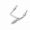 Magnaflow 14-15 Chevrolet Silverado 1500 5.3L Direct-Fit Catalytic Converter - 5582642 360 Degree Image Set