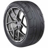 Nitto NT555R2 305/35R19