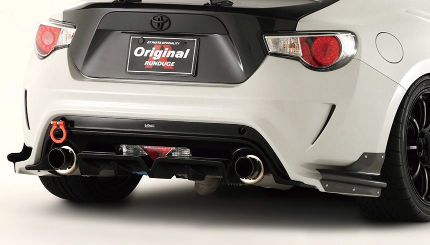 VARIS ARISING-II REAR BUMPER (FRP WITH CARBON INSERT) FOR 2012-16