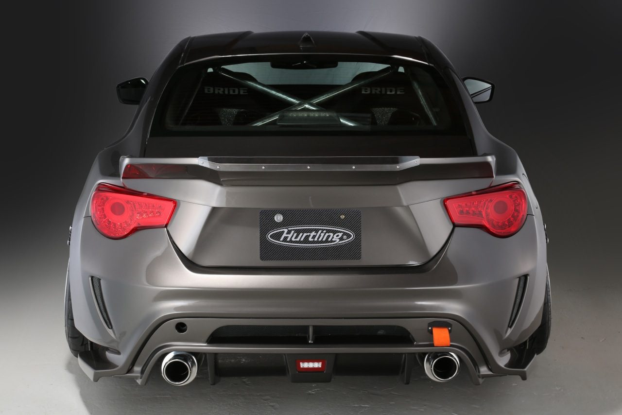 Varis SOLID & JOKER 86 REAR SPOILER WITH ACRYLIC GURNEY FLAP FOR
