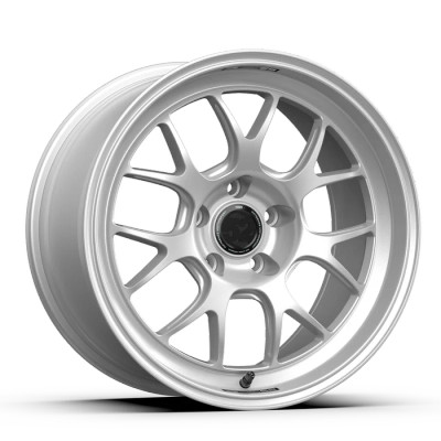fifteen52 Apex RSR 18x10.5 5x120 25mm ET 72.56mm Center Bore Radiant Silver - RSARS-80552+25