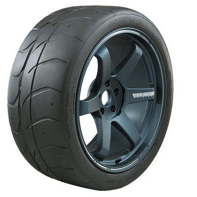 Nitto Tire NT01 255/40ZR17