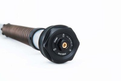 Ohlins 18-22 Harley CVO Road Glide FLTRXSE(Showa)NIX 22 Cartridge Kt  (Incl. Springs 04744-12 / 13) - FKS 233 Photo - Primary