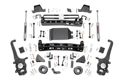 Rough Country 6 Inch Lift Kit Nissan Titan 4WD (2017-2023) (No Struts)