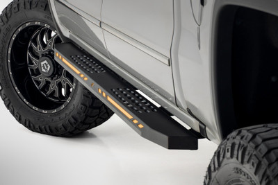 Rough Country AC2 Running Boards Amber/White | Crew Cab | Chevy/GMC 1500 (07-18)