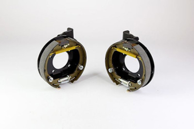Wilwood Brackets (2) - Disc/Drum 12 Bolt Chevy Spcl 2.81in Offset (Less Caliper Brackets) - 249-9774/10911 Photo - Primary