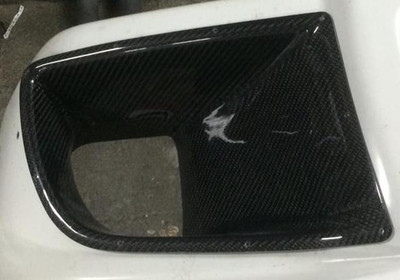 VARIS FRP OIL COOLER GUIDE FOR 1995-97 MITSUBISHI EVO IV [CN9A] VAMI-003