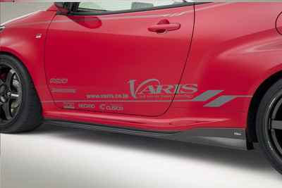 VARIS TOYOTA GR YARIS ARISING-1 – SIDE/UNDER SKIRT *L/R SET [VATO-331]