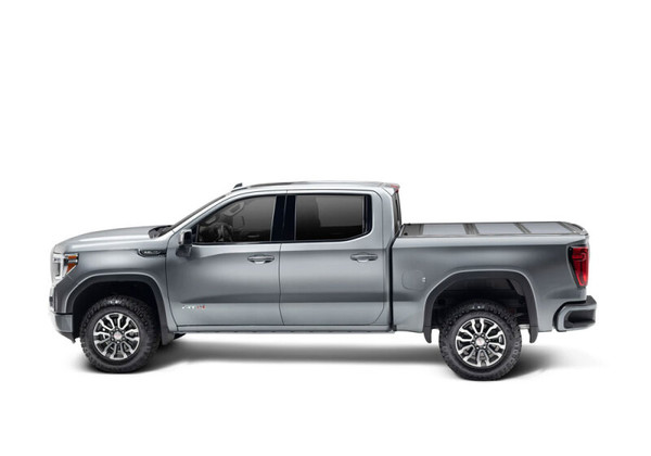 UnderCover 19-23 Chevy/GMC Silverado/Sierra 69.6in Fusion Bed Cover - Silver Ice - AR12022L-GAN