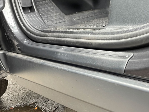 WeatherTech 20-26 Land Rover/Range Rover Defender 110 Door Sill SillProtector - Black - ST028K1