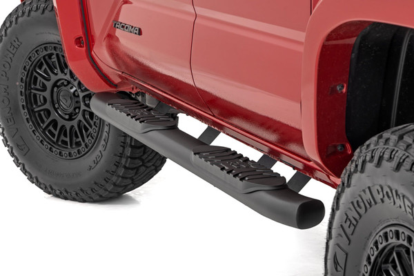 Rough Country Oval Nerf Step Double Cab | Black | Toyota Tacoma 2WD/4WD (2024-2026)