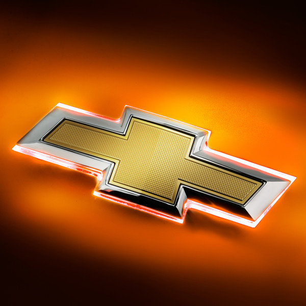 Oracle 16-19 Chevrolet Camaro Illuminated Bowtie - Dual Intensity - Amber - 3461-005