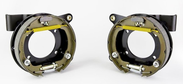 Wilwood Brackets (2) - Disc/Drum 12 Bolt Chevy 2.81in Offset 1pc vented - 249-7114/15