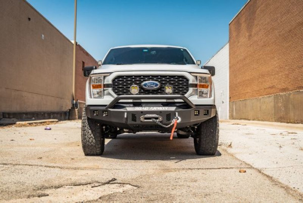 Road Armor 21-23 Ford F-150 Stealth Front Bumper w/Pre-Runner Guard - Tex Blk - 6211F4B