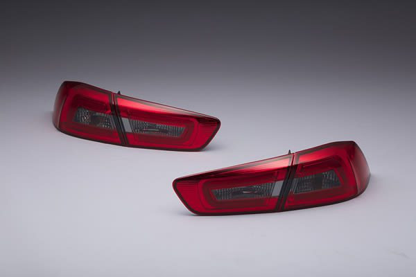 Varis LED Tail Lamp Set for 2007-16 Mitsubishi Evo X [CZ4A] VLMI-002