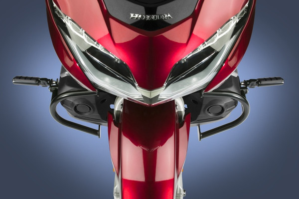 National Cycle 18-24 Honda GL1800 Comfort Bar-Black - P4015-002