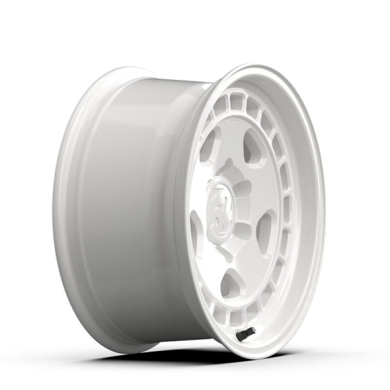 fifteen52 Turbomac HD Classic 16x8 / 6x139.7 BP / 0 ET / 106.2 CB / 4.5 BS / Classic White Wheel - THCCW-68069-00