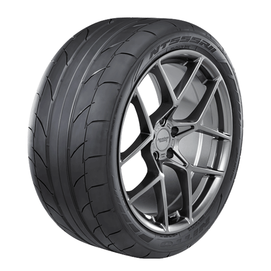 Nitto NT555RII 305/30R20