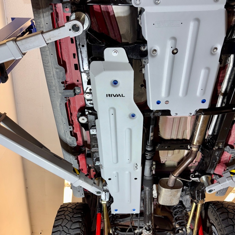Rival 20-26 Jeep Gladiator Aluminum Gas Tank Skid Plate - 2333.2755.1.6