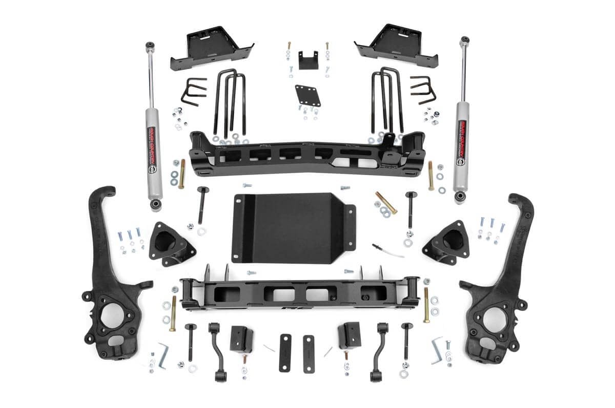 Rough Country 6 Inch Lift Kit Nissan Titan 2WD/4WD (2004-2015)