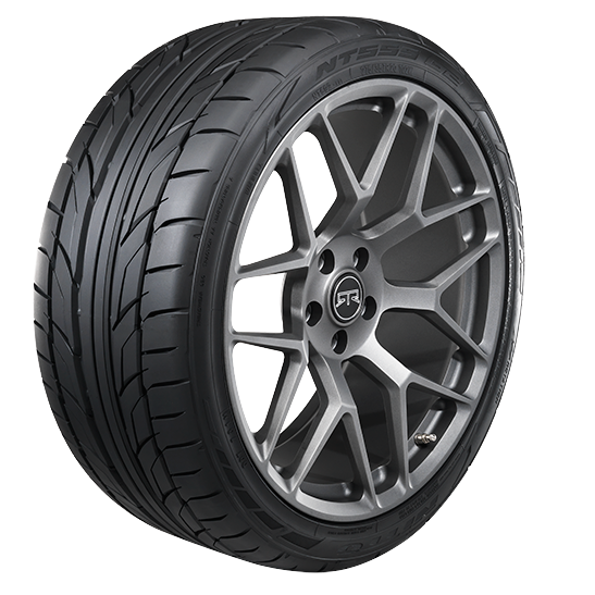 Nitto NT555 G2 275/40ZR18
